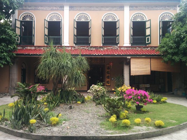 Tampak Depan "Tjong A Fie Mansion"